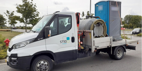 Camion-plateau-bras-grue-STED Transport